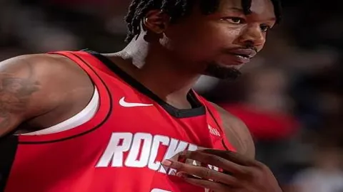 布莱顿三笘薰助力大胜曼联，曼联六轮赛事仅一胜入账